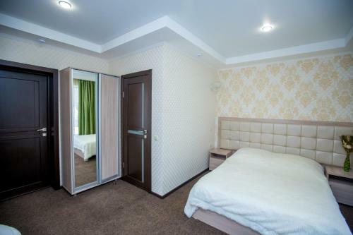 Elion Hotel