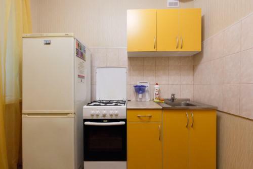 Apartment On Amurskiy Bulvar