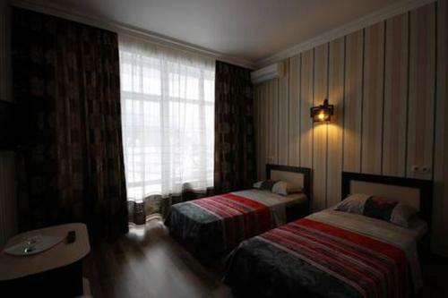Hostal Nikos Hotel