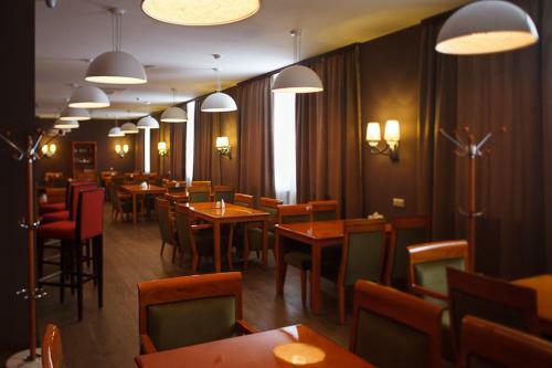 Forest Hotel