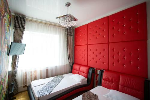 Hotel Seven