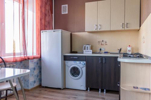 Apartment On Zhukova 101