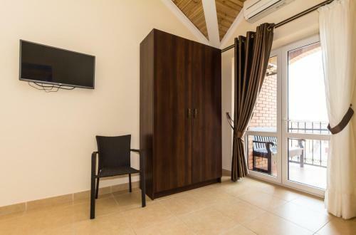 Hotel Shato Shafran