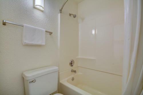 Hotel Motel 6 Everett South