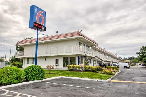 Hotel Motel 6 Everett South