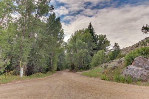 Wild Rose Cabin