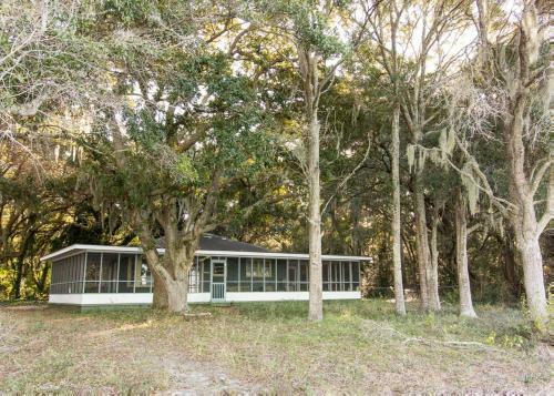 Coastal Cravings On St. Helena Island