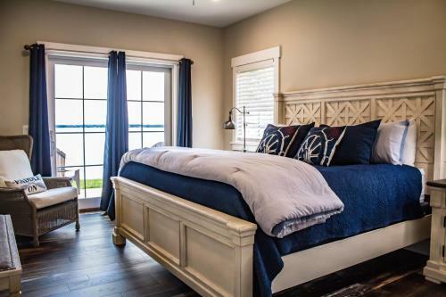 Hotel Quarterdeck Resort