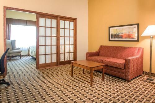 Hotel Quality Inn & Suites East Troy