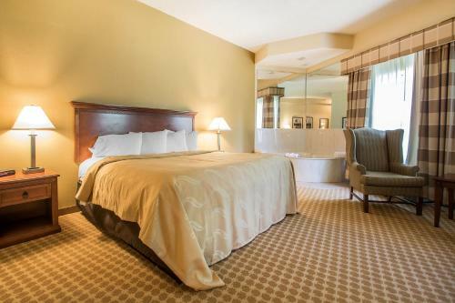 Hotel Quality Inn & Suites East Troy