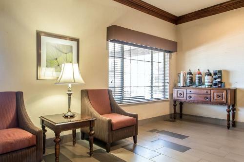 Hotel Quality Inn & Suites East Troy