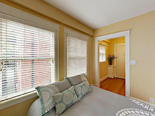 Apartamento 2132 5th Ave Studio Condo