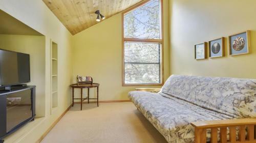 Rogue 24 Three-bedroom Home
