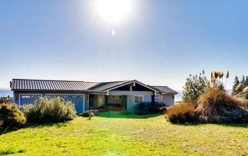 Marrowstone Island Beach Home