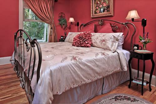 Gibson Mansion Bed And Breakfast