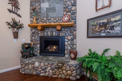 Indian Rock Retreat