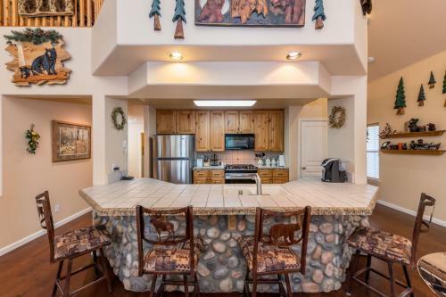 Indian Rock Retreat