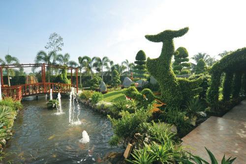 Hotel Forever Green Resort