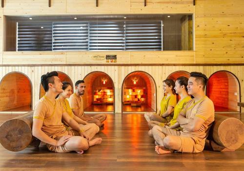 Duc Huy Grand Hotel