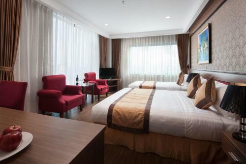 Royal Palace Hotel
