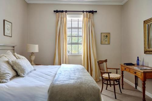 Lord Milner Hotel