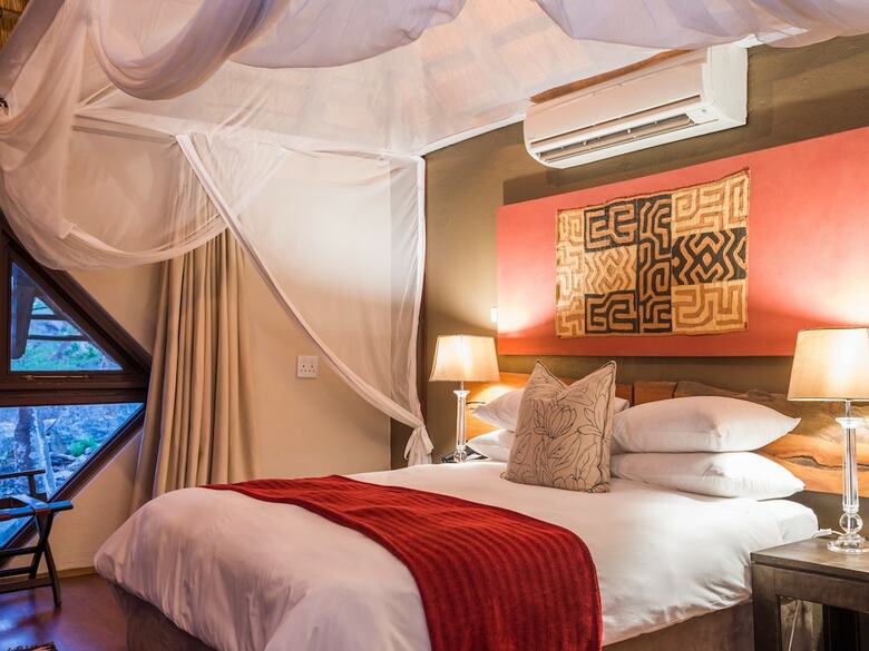Aha Bongani Mountain Lodge