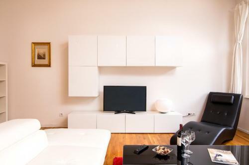 Apartamento Lesser Town Suites Near Petrin Park