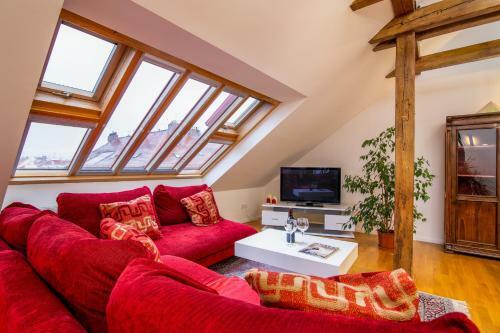 Apartamento Lesser Town Suites Near Petrin Park