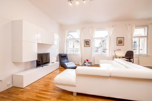 Apartamento Lesser Town Suites Near Petrin Park