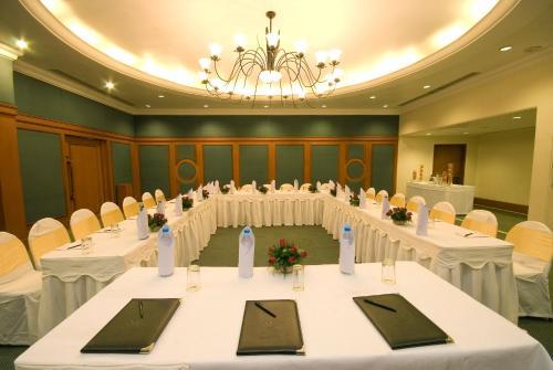 Hotel Express Residency-jamnagar