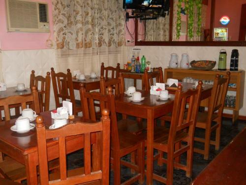 Dennisse Hotel