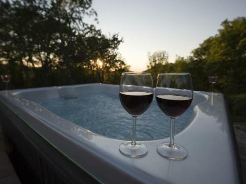Fattoria Falsini Villa Sleeps 10 Pool Wifi