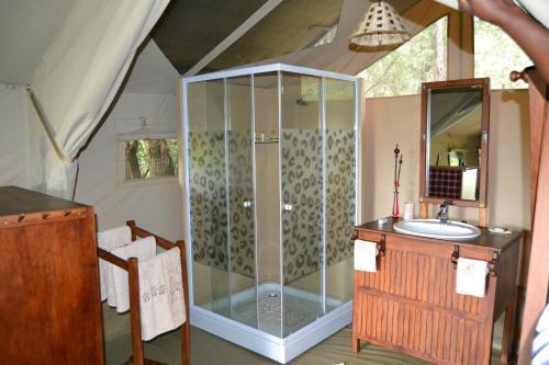 Lodge Mara River Camp