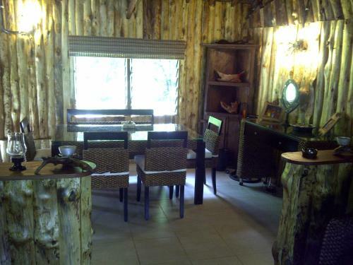 Lodge Mara River Camp