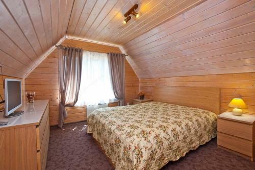 Hostal Chalet Voyage