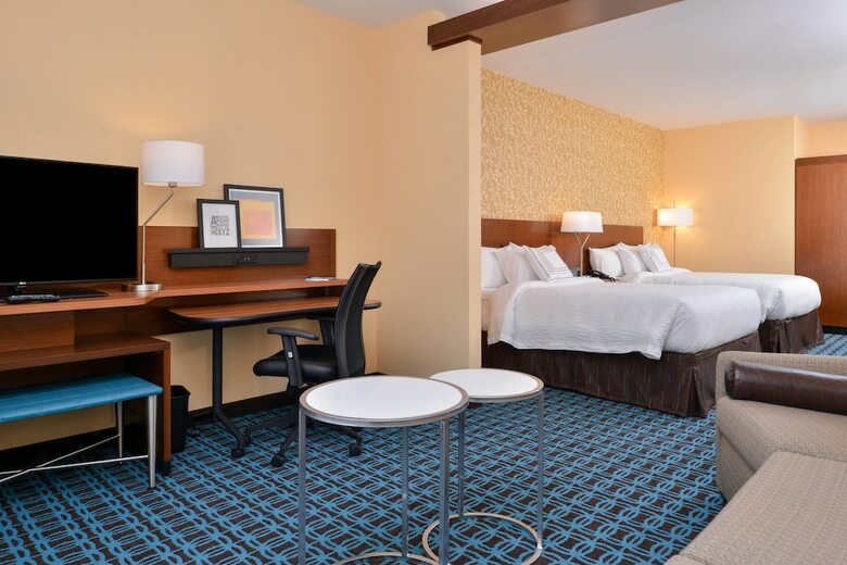 Hotel Fairfield Inn & Suites By Marriott Warrensburg