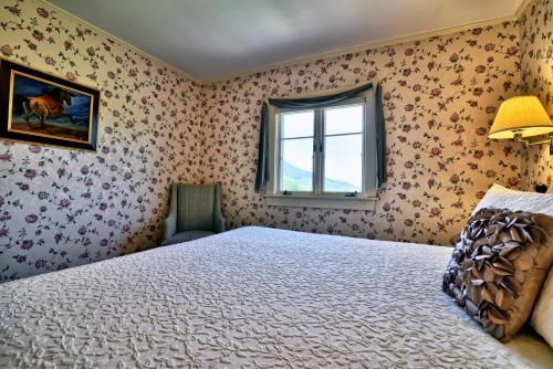 Bed & Breakfast Darby Field Inn