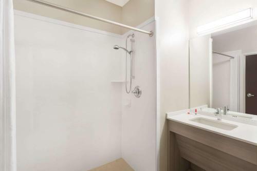 Hotel Microtel Inn & Suites By Wyndham Springville
