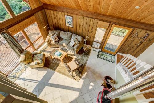 Cheryl's Bainbridge Chalet