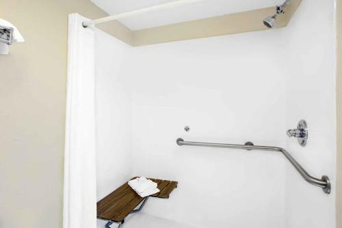 Hotel Super 8 By Wyndham Whiteville