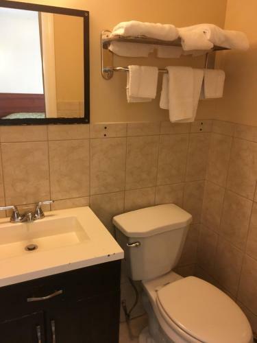 Shirley Motel
