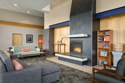 Posada Country Inn & Suites By Radisson, Fergus Falls, Mn