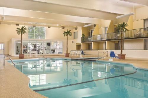 Posada Country Inn & Suites By Radisson, Fergus Falls, Mn