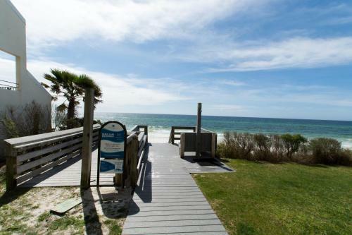 Apartamento Beachside Condos Unit #7