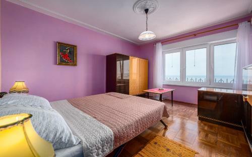Apartment Crveni