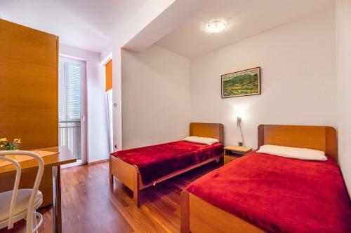 Apartments Nada