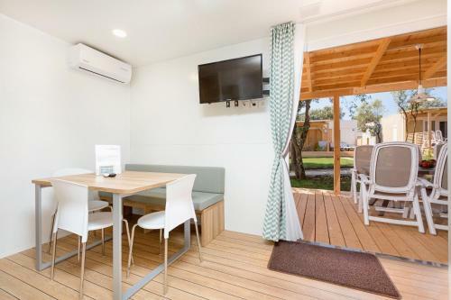Mobile Homes Ve?tar