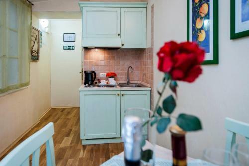 Hostal Residence La Carera