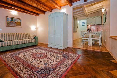 Hostal Residence La Carera