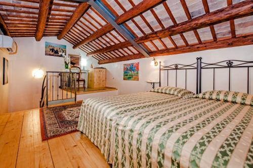 Hostal Residence La Carera